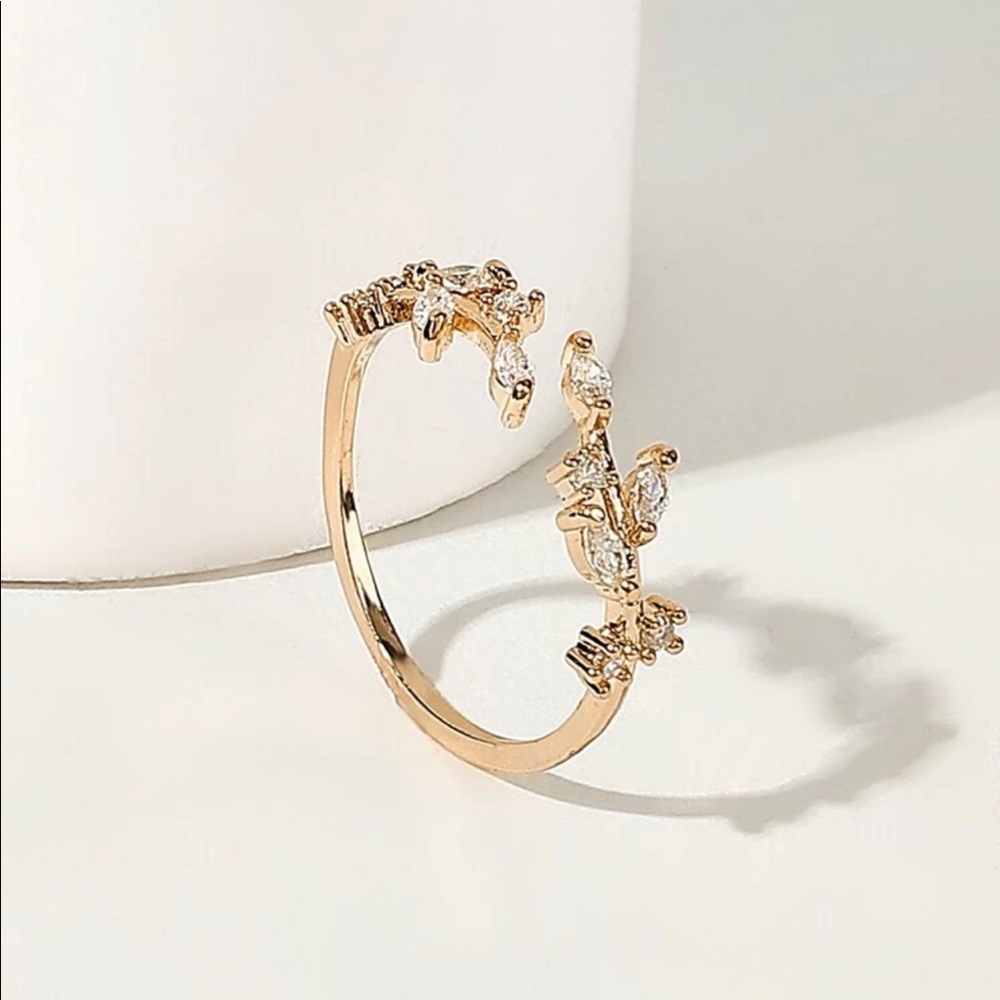 Rhinestone Decor Cuff Ring - Picture 2 of 5